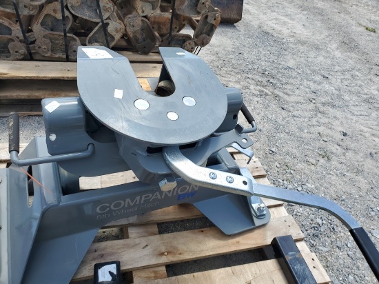 B&W Companion 5th Wheel Hitch