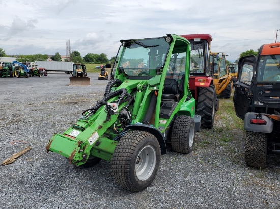 2017 Avant 755I Wheel Loader 'AS-IS'
