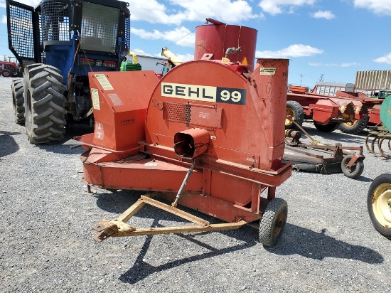 Gehl 99 Forage Blower