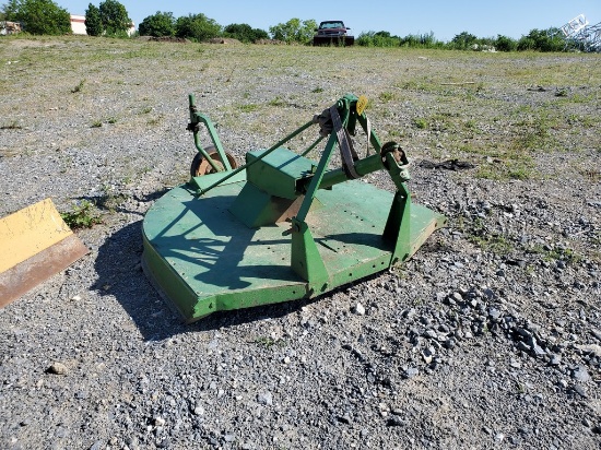 John Deere 125 Rotary Mower