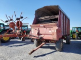 H&S Super 7+4 Forage Wagon