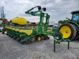 2014 John Deere 1775NT Corn Planter