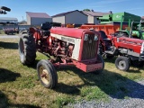 International 606 Tractor 'Runs & Operates'