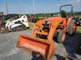 Kubota L4701 Compact Loader Tractor 'Runs & Operates'