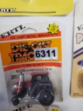 Ertl  Tractor