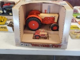 Ertl  Tractor