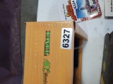 Ertl  Tractor