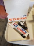 Winross  Truck with Van Trailer