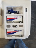Winross  Truck with Double Van Trailer