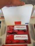 Winross  Truck with Double Van Trailer