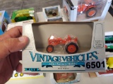 Ertl  Vintage Vehicle