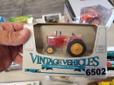 Ertl  Vintage Vehicle