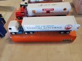 Winross  Truck with Van Trailer