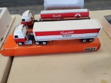 Winross  Truck with Van Trailer