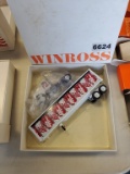 Winross  Truck with Van Trailer