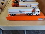 Winross  Truck with Van Trailer