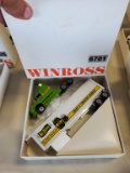 Winross  Truck with Van Trailer