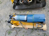 Toft 450 Breaker 'NEW'