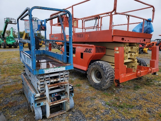 Genie  Scissors Lift 'Runs & Operates'
