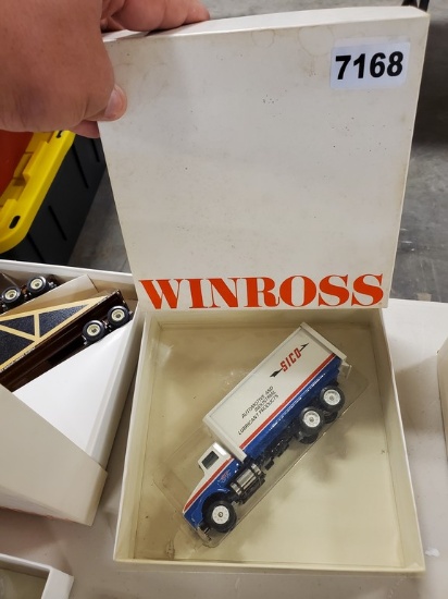 Winross Straight  Box Truck