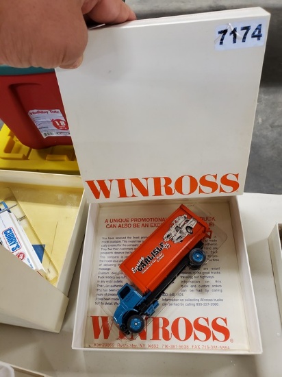 Winross Straight Box Truck