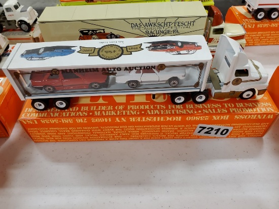 Winross Truck Tractor With Trailer
