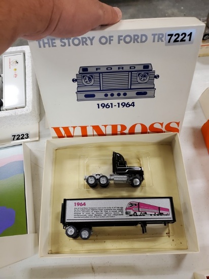 Winross Truck Tractor With Van Trailer