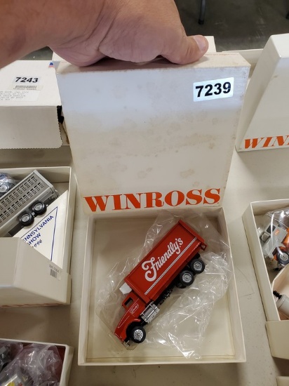 Winross Straight  Box Truck