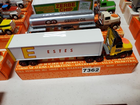 Winross Truck Tractor With Van Trailer