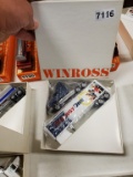 Winross Truck Tractor With Van Trailer