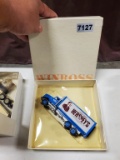 Winross Straight  Box Truck