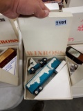 Winross Truck Tractor With Van Trailer