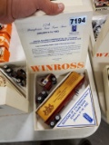 Winross Truck Tractor With Flat Bed Trailer