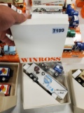 Winross Truck Tractor With Van Trailer