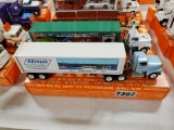 Winross Truck Tractor With Van Trailer