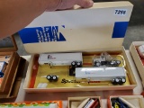 Winross Truck Tractor With Double Trailers