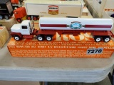 Winross Truck Tractor With Tank Trailer