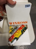 Winross Truck Tractor With Van Trailer