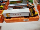 Winross Truck Tractor With Van Trailer
