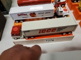 Winross Truck Tractor With Van Trailer