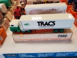 Winross Truck Tractor With Van Trailer