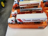 Winross Truck Tractor With Van Trailer