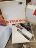 Winross Truck Tractor With Van Trailer