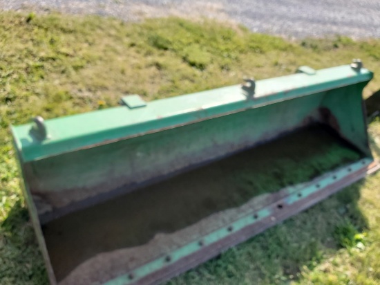 John Deere  Bucket