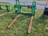 John Deere  Pallet Forks