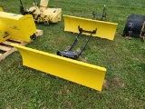 John Deere  Front Blade