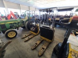 2012 Yale MPB040 Electric Pallet Jack 'Runs & Operates'