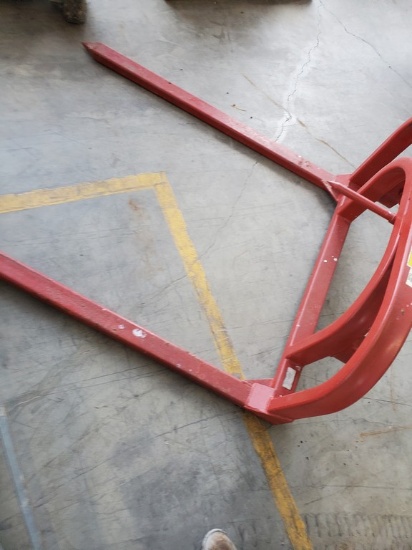 Worksaver F3000 Bale Carrier