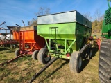 Parker 2600 Gravity Bin Wagon