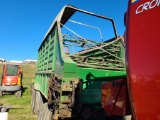 John Deere 716A Forage Wagon
